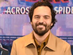 Jake Johnson interpretará o investigador particular em Dan Goor, piloto de comédia da NBC de Luke Del Tredici, com direção de Akiva Schaffer