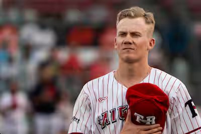 Uma rapidez quebequense «super fier» se juntou à organização dos Blue Jays