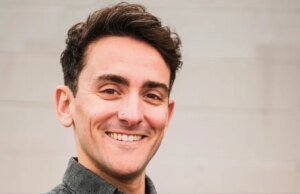 O produtor de ‘Best Guess Live’ Apploff promove Zach Gelfand