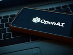 A estreia do hardware OpenAI pode vir na forma de um alto-falante ChatGPT equipado com câmera