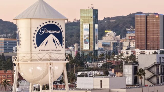 Paramount-Water-Tower.jpg