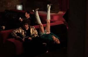 Crítica de ‘Rosebush Pruning’: A comédia negra sexualmente perversa de Karim Aïnouz é um motim de riso de mau gosto – Festival de Cinema de Berlim