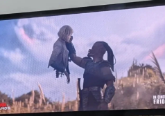 Disney repreendida por assustar crianças com anúncio de ‘Predator: Badlands’ com corpo decepado