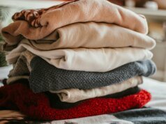 Como colocar camadas de roupas para se manter aquecido em qualquer estação (2026)