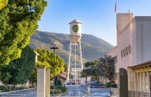 A aquisição do WBD, carregada de dívidas, da Paramount é outra sequência mal estrelada de Hollywood?