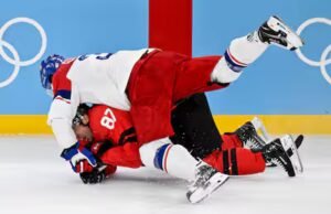 A respeito do mal: Sidney Crosby desistiu da partida com uma bênção à jambe