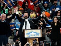 À esquerda, o “modelo do Estado Azul” envolve muito mais do que economia