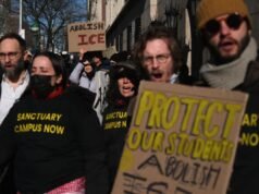 Policiais do ICE prendem estudante de Columbia depois de se ‘deturpar’ para obter acesso ao campus