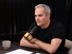 David Begnaud lança seu próprio negócio de criadores, mas mantém conexões com a CBS News