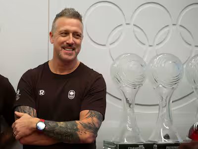 Laurent Daignault: le «nounours» et technicien de l’équipe de patinage de vitesse