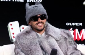 Bad Bunny se dirige às estrelas convidadas no programa do intervalo do Super Bowl LX e diz aos espectadores “Não precisam aprender espanhol” e deixe o “Heartbeat Dance”