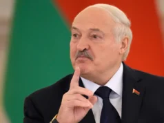 Dois jornalistas na Bielorrússia presos como parte de uma repressão à liberdade de expressão, dizem grupos de mídia