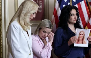 Vítimas de Epstein revelam a ‘Lei da Virgínia’ que elimina o limite de tempo para casos de agressão sexual