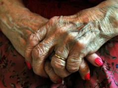 Funcionários não licenciados têm feito sexo consensual com residentes de lares de idosos – deixando as autoridades de Utah em um dilema