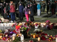 Representantes de segurança da OpenAI convocados a Ottawa após incidente com tiroteio em BC, disse o ministro