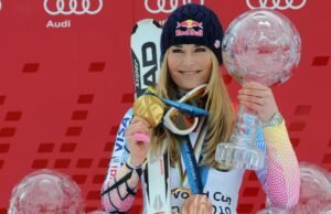 Neuf jours après sa chute aux Jeux, Lindsey Vonn está de volta aos Estados-Unidos