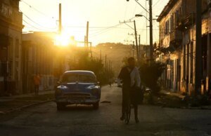 Cuba enfrenta o pôr do sol da sua revolução socialista