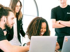 Do brainstorming à execução, este espaço de trabalho de IA realiza tarefas