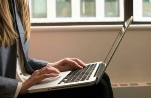 Esta ferramenta fornece resultados de IA de nível especializado em segundos