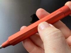 Esta pequena chave de fenda de precisão de US $ 15 acaba de ganhar um lugar permanente no meu kit de reparo – aqui está o porquê