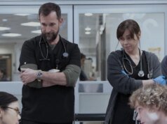 EP ‘The Pitt’ diz que a HBO queria que o próximo episódio do ICE fosse mais “equilibrado”