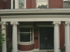 Os diretores de ‘Murder in Glitterball City’, Fenton Bailey e Randy Barbato, em seu novo documento arrepiante sobre crimes reais e juntando as peças do quebra-cabeça: ‘Duas pessoas deveriam estar na prisão’