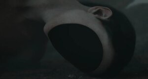 “Liminais”, de Pierre Huyghe, revisado: um monstro em Halle am Berghain