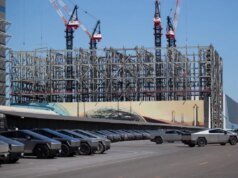 A cidade empoeirada do Texas de Elon Musk precisa de alguma lei e ordem