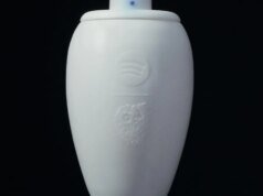 Spotify e Liquid Death criam uma urna de streaming de música que vai agitar sua vida após a morte