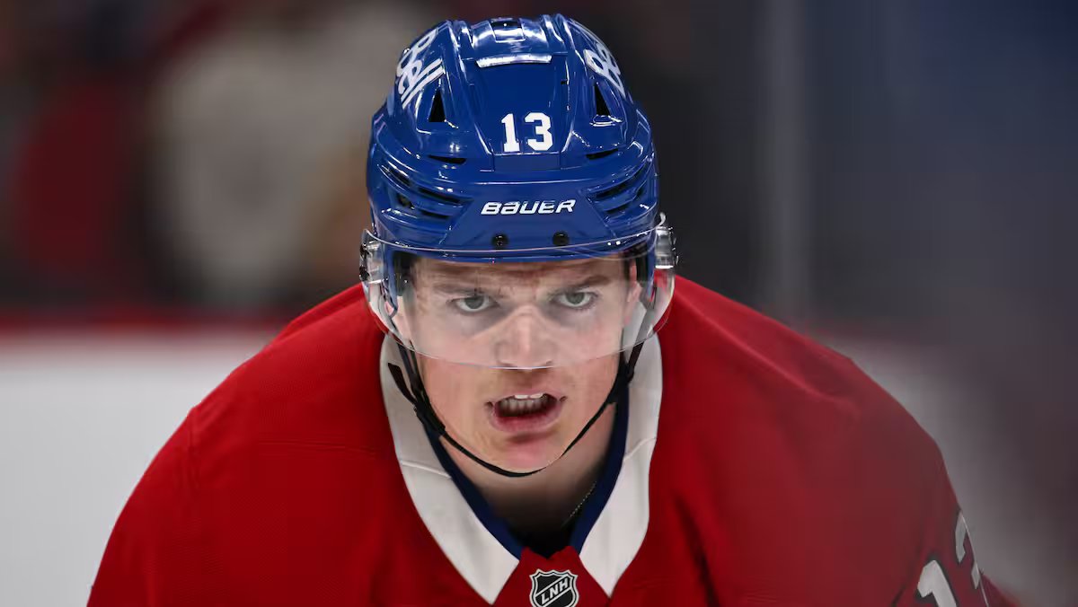 O estado do curso de 50 partidas de Cole Caufield com 11 partidas por jogo