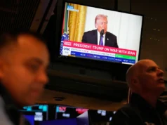 As medidas tomadas por Trump para influenciar os mercados estão cada vez mais fracas à medida que a guerra no Irão se arrasta