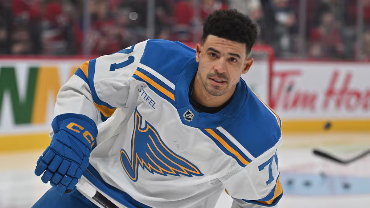 O divórcio entre Les Blues e Mathieu Joseph foi confirmado