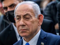 Guerra no Oriente Médio ao vivo: Guardas Revolucionárias do Irã prometem ‘perseguir e matar’ Netanyahu