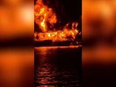 Petroleiros pegam fogo após ataques de barcos iranianos no Golfo