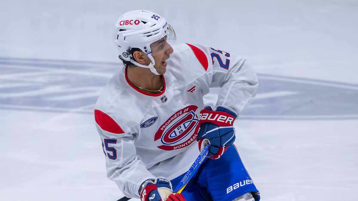 Troféu Hobey-Baker: Michael Hage ignorado