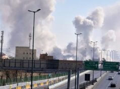 O Irã dispara sua maior barragem contra o Catar e tem como alvo os Emirados Árabes Unidos nos últimos ataques com mísseis e drones