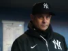 Os Yankees desafiam corretamente 5 chamadas perdidas consecutivas e perdem para os Mariners; Aaron Boone e o árbitro Mike Estabrook trocam palavras