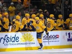 Resumo da NHL: Stamkos passa para o 7º lugar em gols de power-play enquanto os Predators derrotam os Golden Knights por 4-1