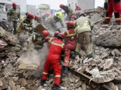 O mais recente: Trump ameaça a infraestrutura petrolífera do Irã depois que os EUA bombardearam instalações militares em ilhas