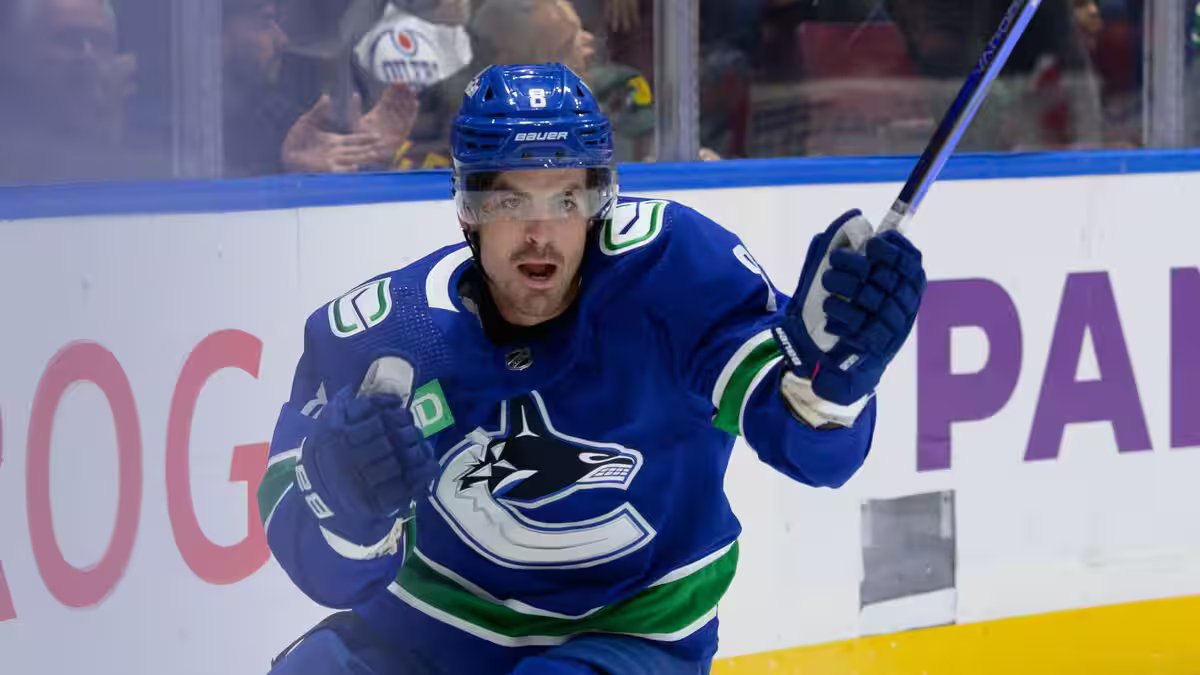 Conor Garland assume a direção de Columbus