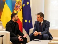 Sánchez, da Espanha, diz a Zelenskiy, da Ucrânia, que a guerra no Irã não prejudicará o apoio