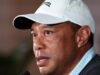 Atualizações sobre acidentes de carro de Tiger Woods: últimas notícias sobre prisão por DUI após capotamento perto de casa na Flórida