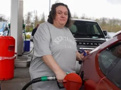 Petróleo sobe acima de US$ 115 e ações asiáticas caem com a escalada da guerra no Irã