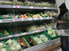 A inflação no Reino Unido permanece estável antes do impacto do conflito no Irão