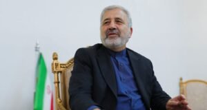 Exclusivo-Irã quer ‘revisão séria’ dos laços do Golfo Árabe, nega papel nos ataques petrolíferos sauditas