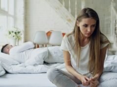 ‘Stashing’ é a tendência de namoro que faz você se sentir como um segredo sujo