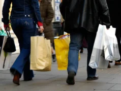 O fraco crescimento económico no final de 2025 foi confirmado em meio a receios sobre o impacto da guerra no Irão