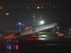 Jato da Air Canada colide com veículo terrestre após pousar em LaGuardia – operações no aeroporto interrompidas