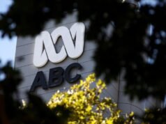 ABC muda para a programação da BBC enquanto funcionários abandonam o trabalho em greve de 24 horas