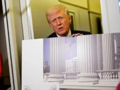 Juiz suspende plano de Trump de construir salão de baile na Casa Branca